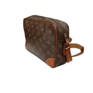 Louis Vuitton Shoulder Brown Trocadero Bag Vuitton